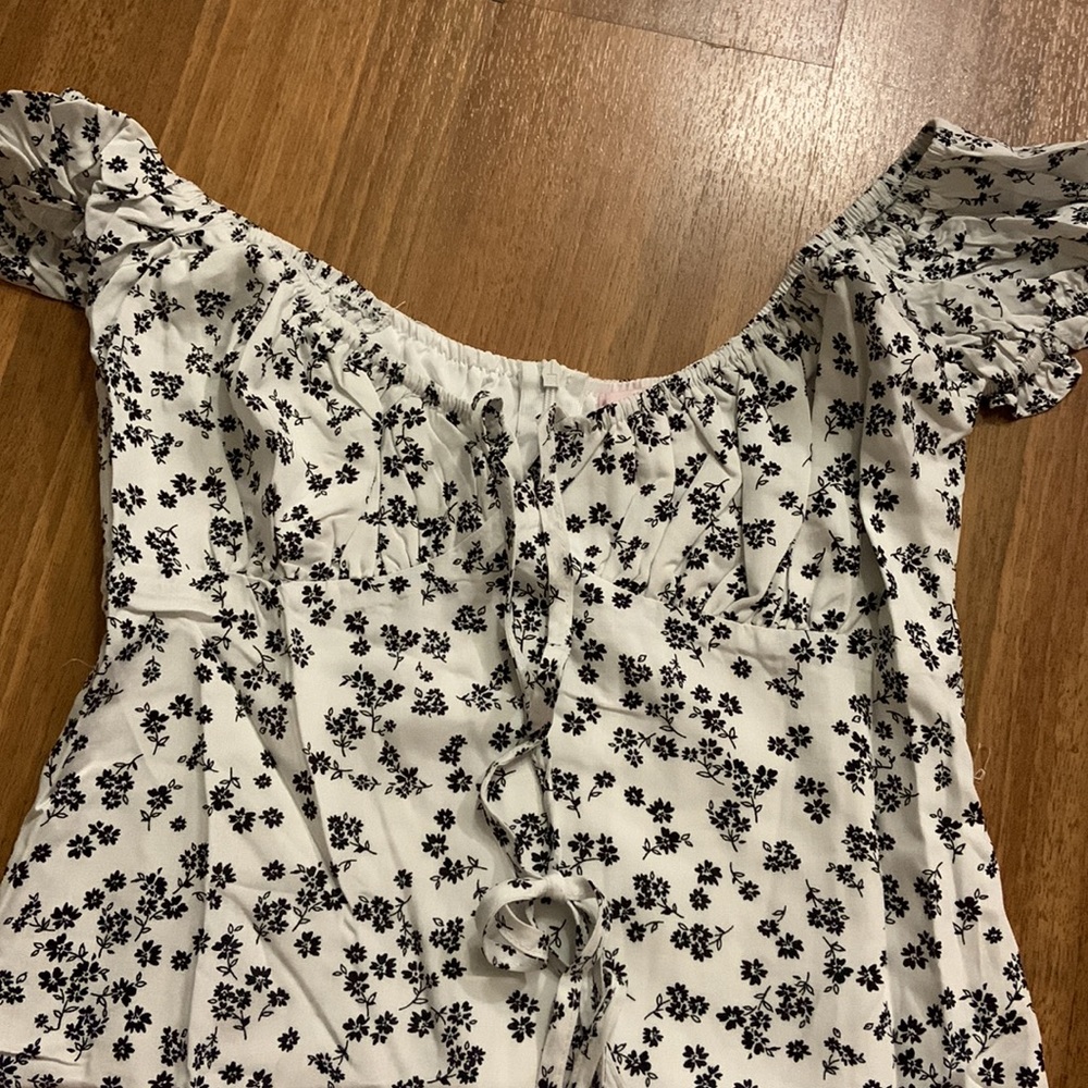 NWT Pink Lily Roadside Daisies Dress - Picture 3 of 7